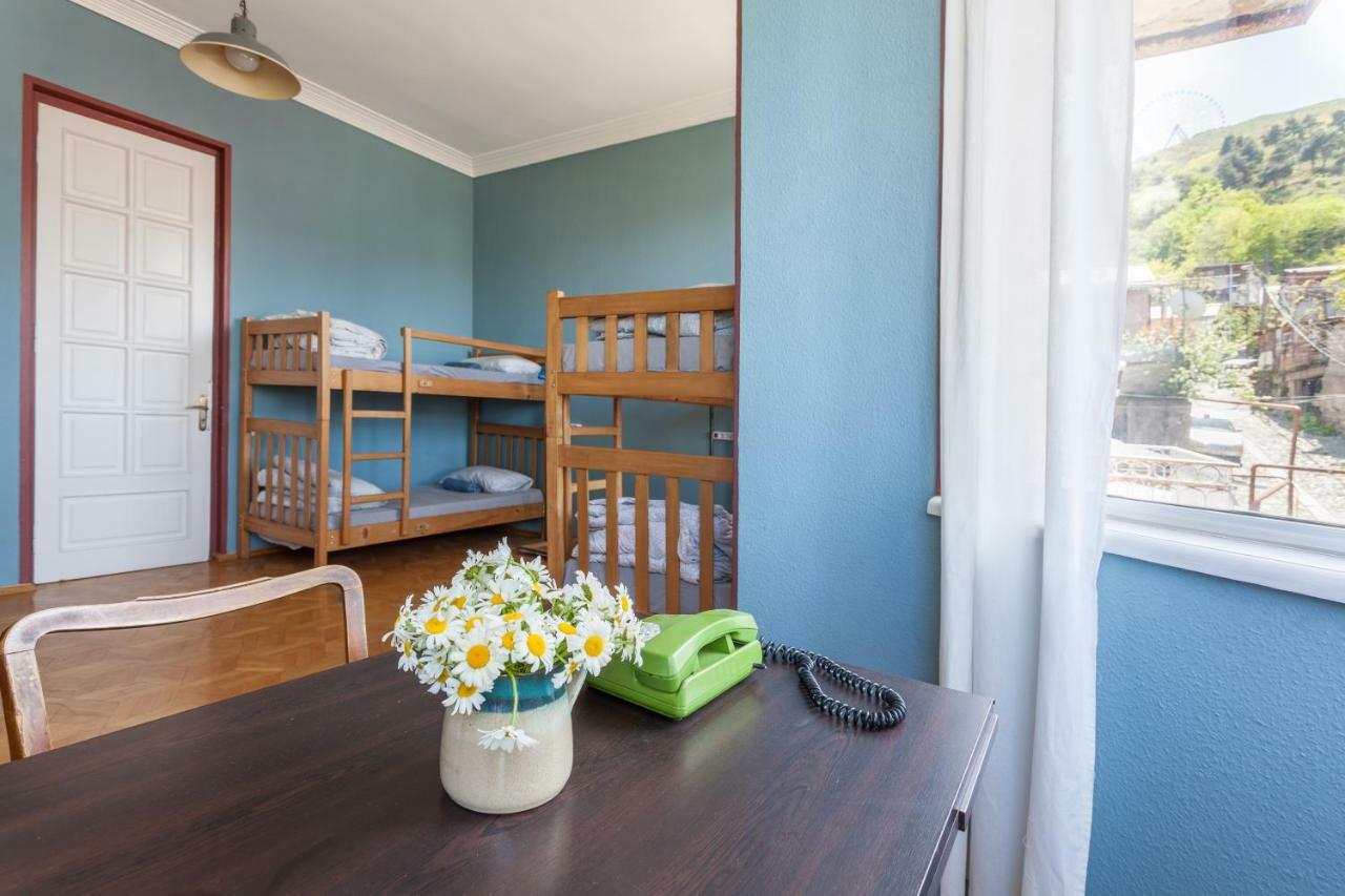 M42 Hostel Tbilisi Eksteriør bilde