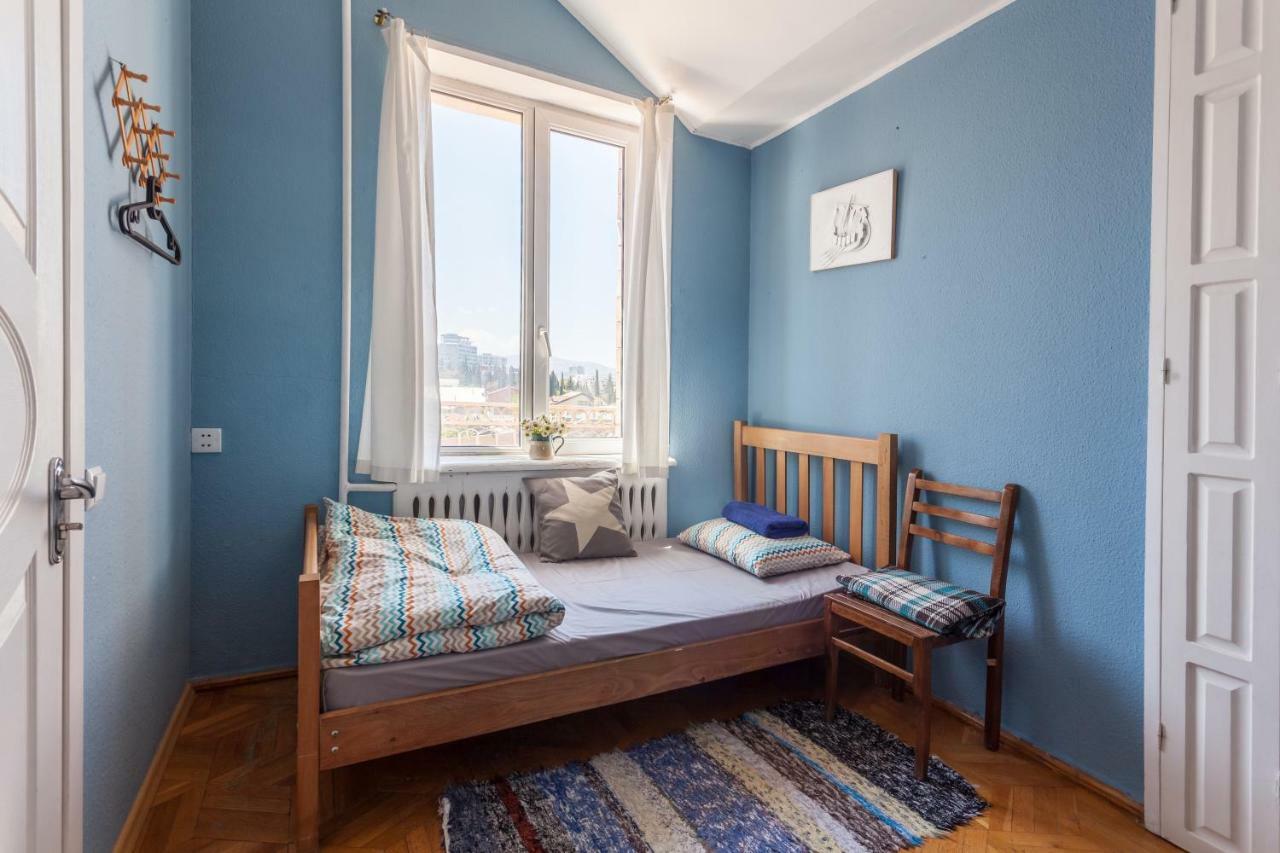 M42 Hostel Tbilisi Eksteriør bilde