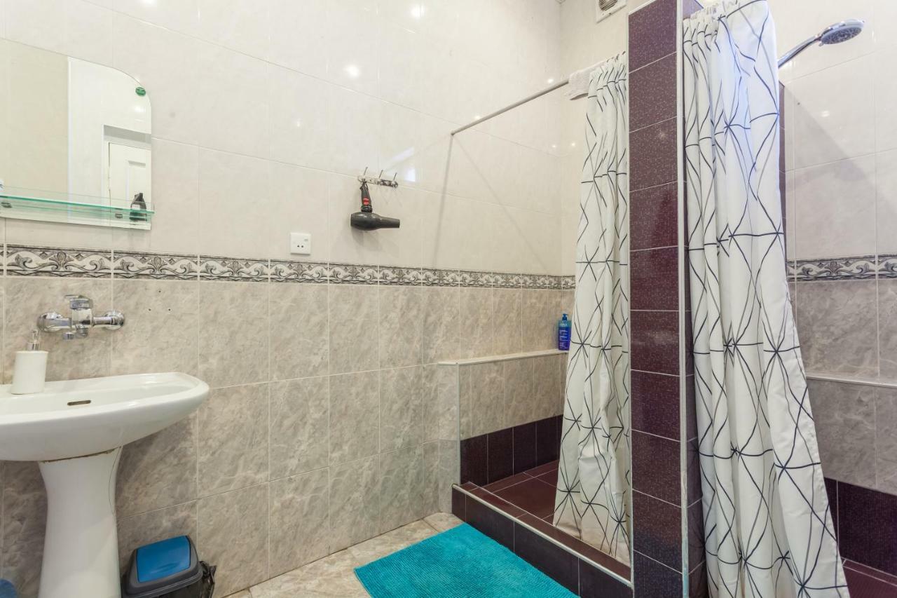 M42 Hostel Tbilisi Rom bilde