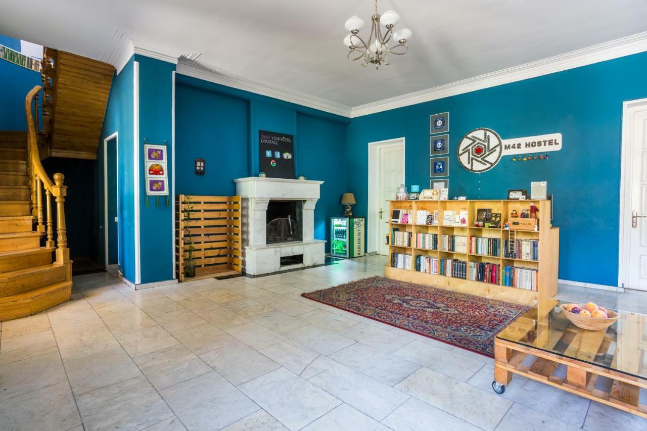 M42 Hostel Tbilisi Eksteriør bilde