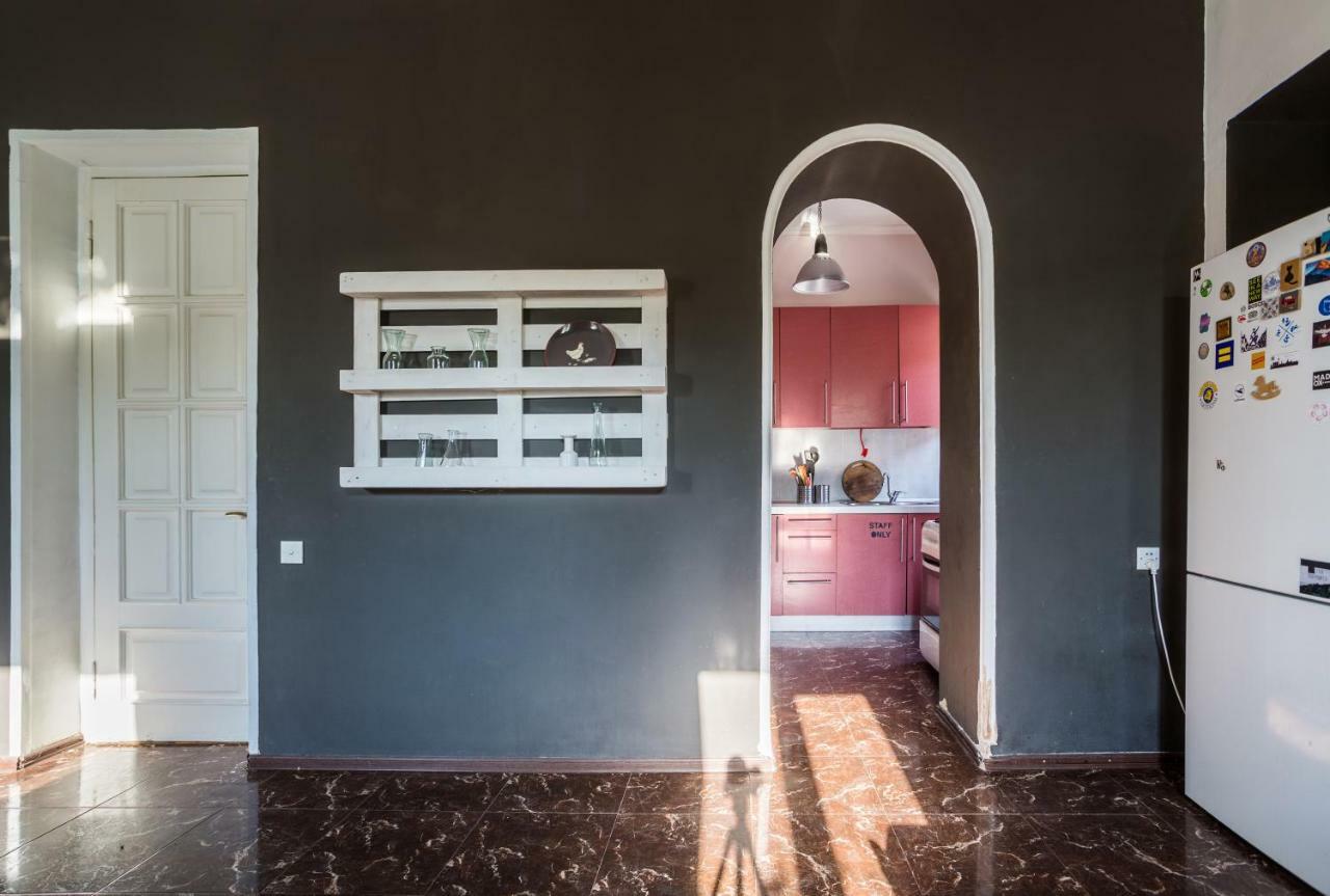 M42 Hostel Tbilisi Eksteriør bilde